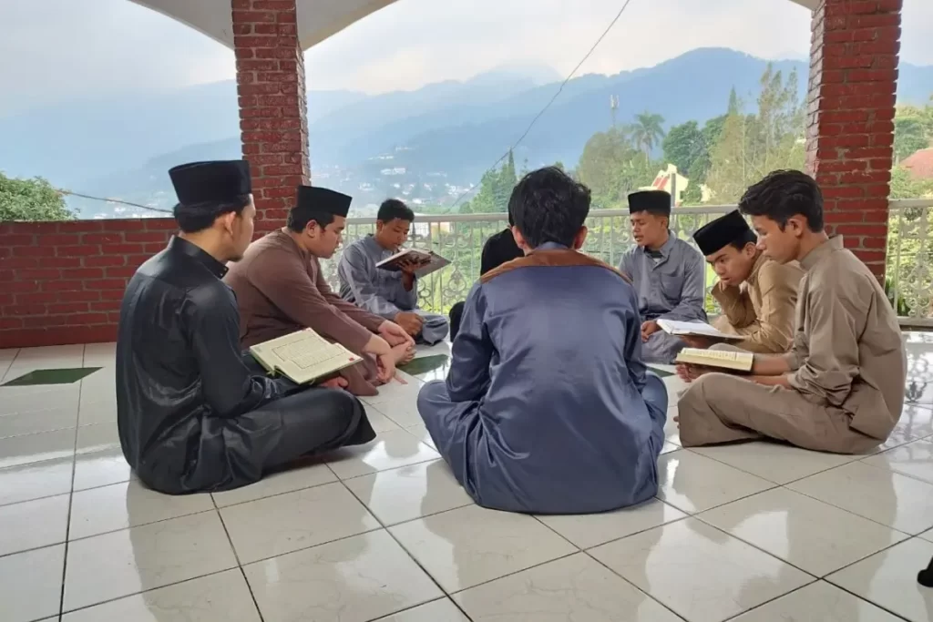 Tahsin, Tajwid, dan Tahfiz Alquran Bersanad